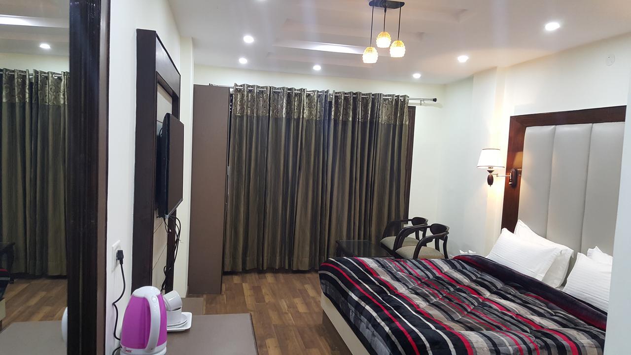 Hotel Kayanat ดัลเฮาซี ภายนอก รูปภาพ