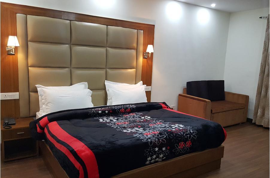 Hotel Kayanat ดัลเฮาซี ภายนอก รูปภาพ