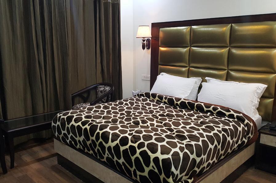 Hotel Kayanat ดัลเฮาซี ภายนอก รูปภาพ
